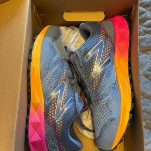 Women’s New Balance  NIB running shoes size 8.5